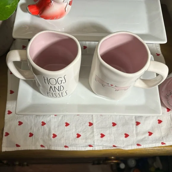 Set of 2 Rae Dunn HOGS & KISSES Double sided mugs - Picture 2 of 5